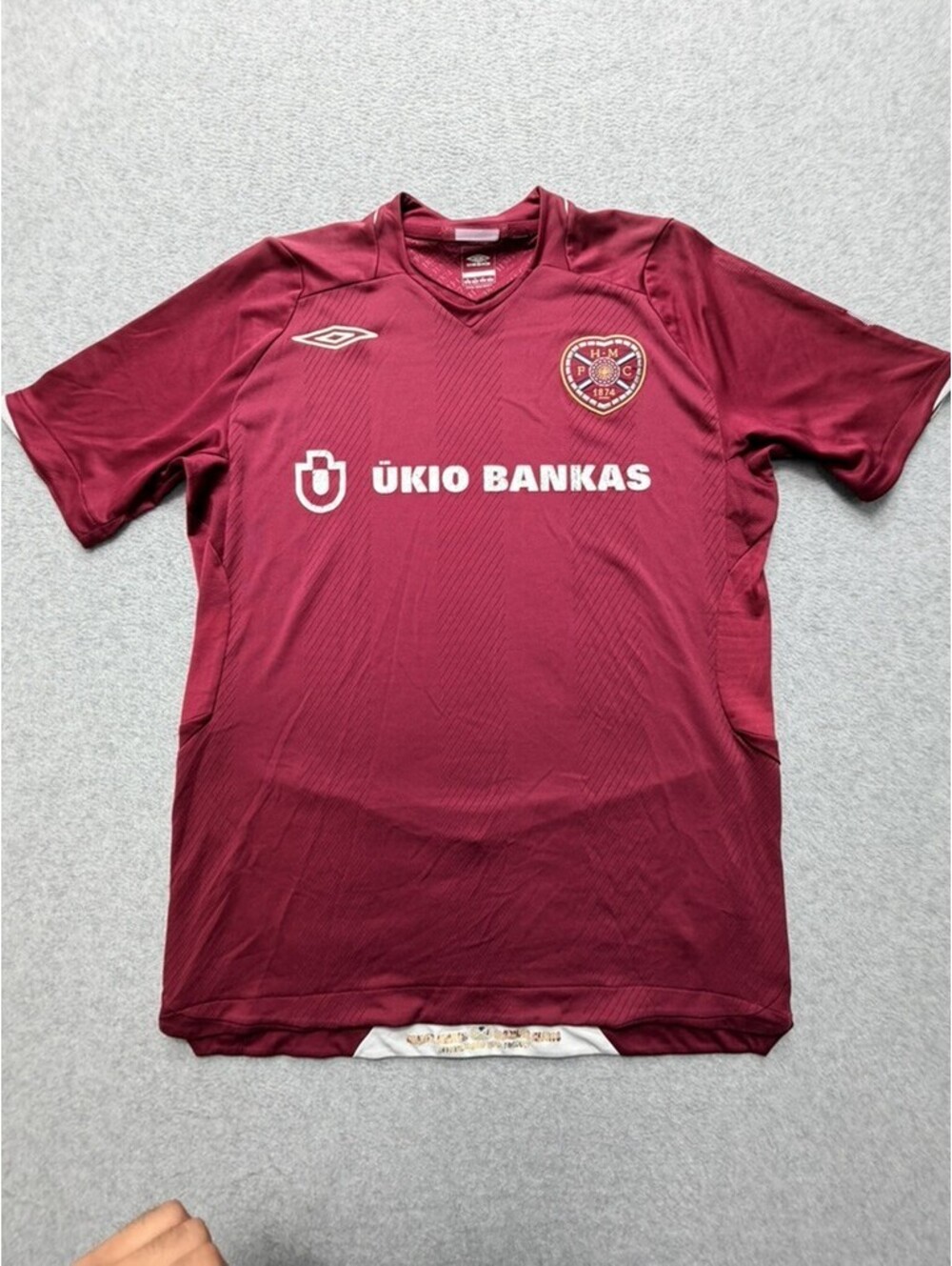 Umbro‎ Hearts FC Soccer Jersey Mens M Maroon Ukio Bankas Official Retro